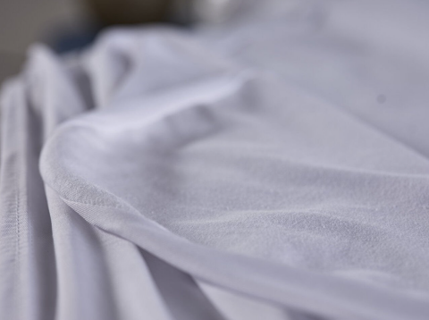 DOQU PERLA PAMUKLU SIVI GEÇİRMEZ FİTTED ALEZ